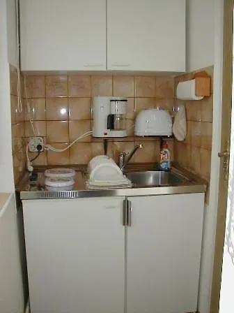 Moewe 1
